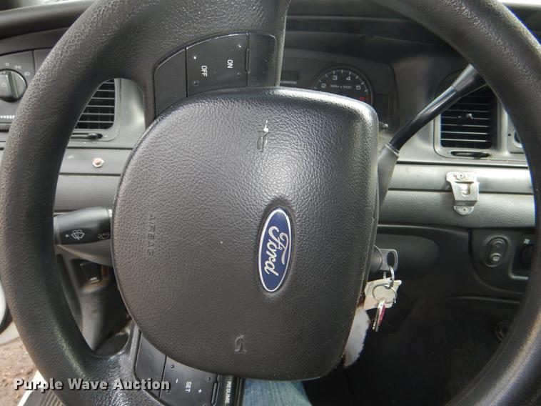 image for item DI9451 2008 Ford Crown Victoria Police Interceptor