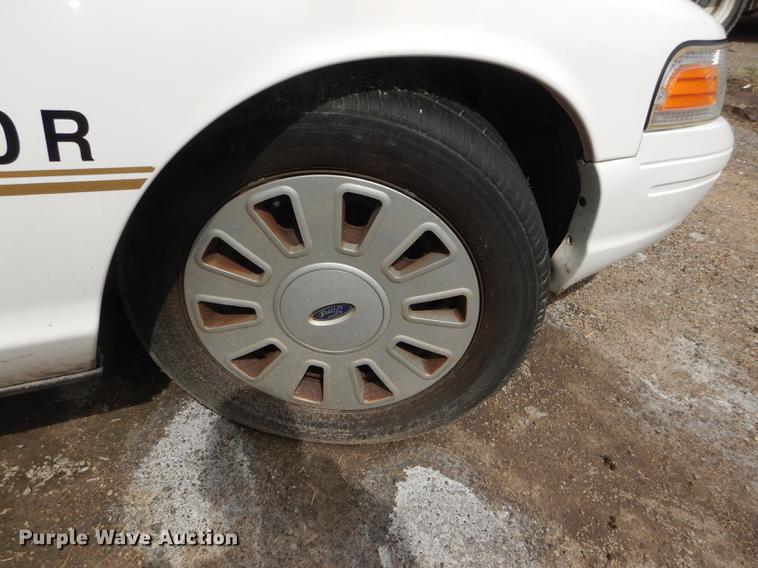 image for item DI9451 2008 Ford Crown Victoria Police Interceptor