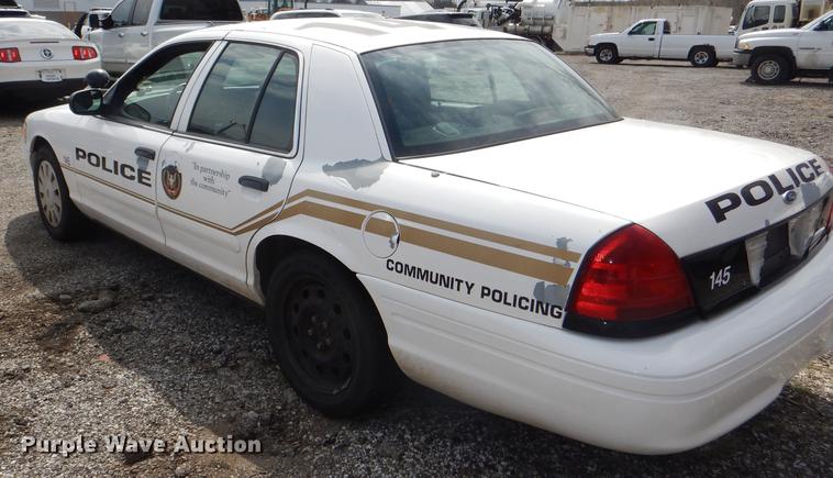 image for item DI9454 2008 Ford Crown Victoria Police Interceptor