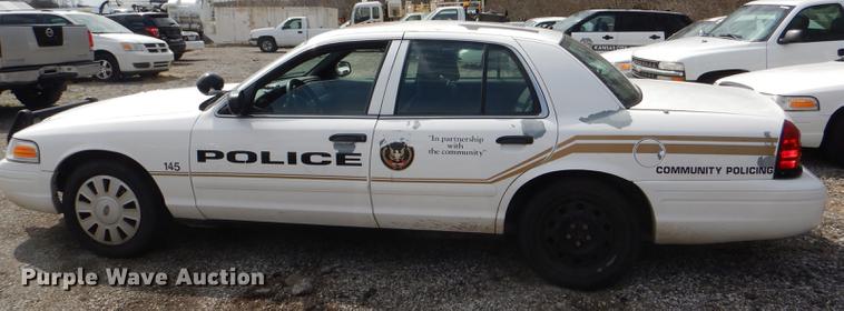 image for item DI9454 2008 Ford Crown Victoria Police Interceptor