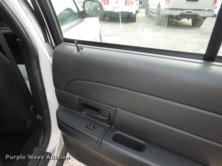 image for item DI9454 2008 Ford Crown Victoria Police Interceptor