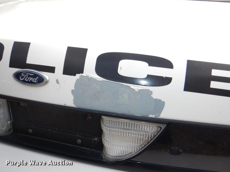 image for item DI9454 2008 Ford Crown Victoria Police Interceptor