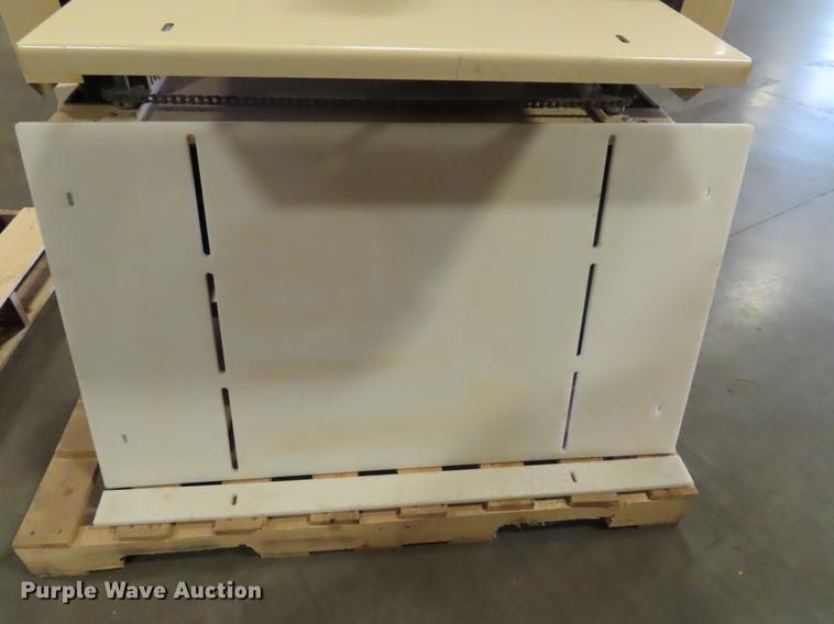 image for item DI9478 Woodmaster W-725 wood planer