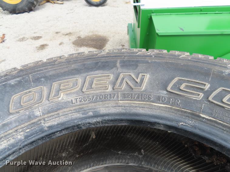 image for item DN9031 Tires and wheels