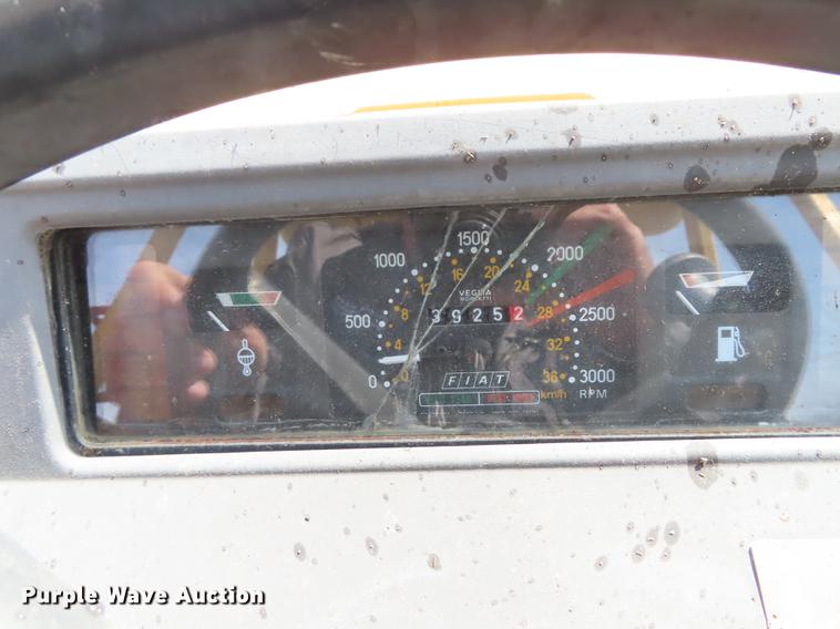 image for item DN9033 Fiat Hesston 70-66 tractor