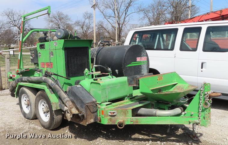 image for item DN9034 Total Patcher Vortex T7500 pot hole patcher