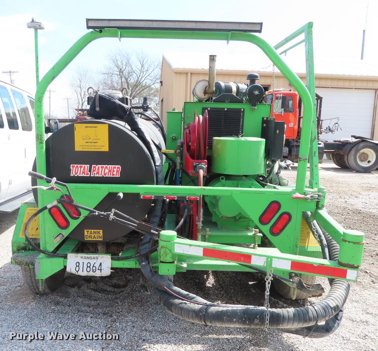 image for item DN9034 Total Patcher Vortex T7500 pot hole patcher