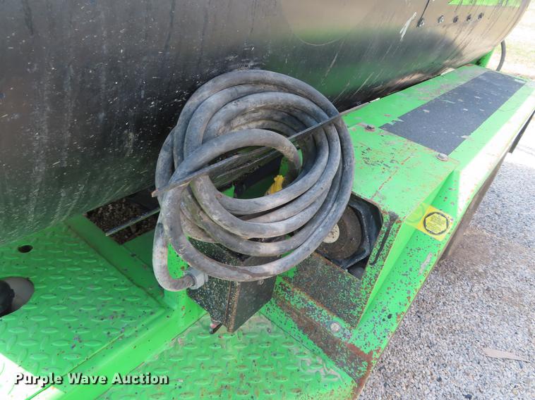 image for item DN9034 Total Patcher Vortex T7500 pot hole patcher