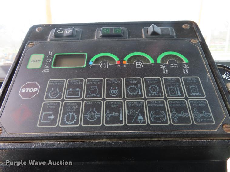 image for item DN9036 2004 John Deere 670CH motor grader