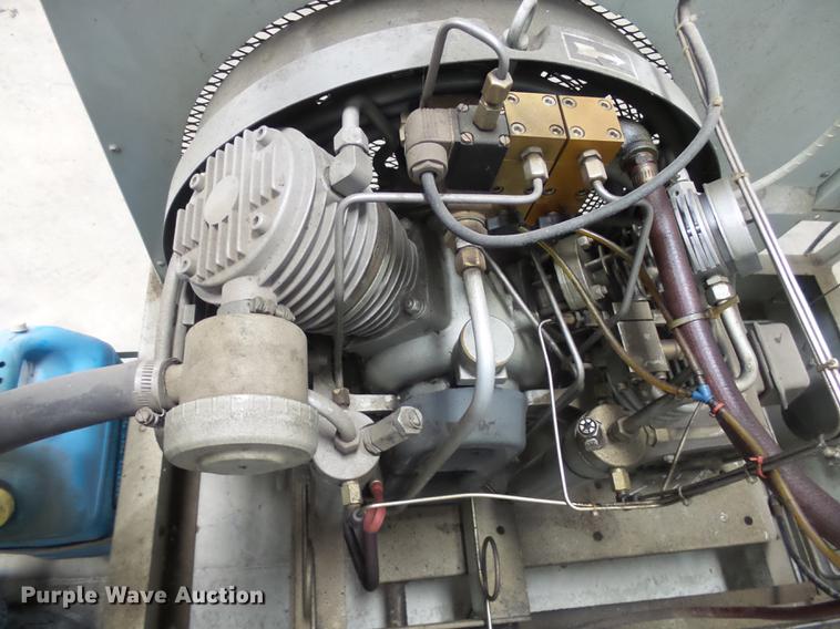 image for item DX9161 1987 Bauer N14-E3 compressor