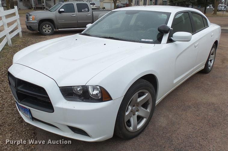image for item DX9163 2013 Dodge Charger Police