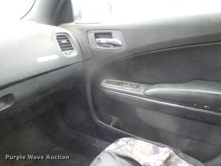 image for item DX9163 2013 Dodge Charger Police