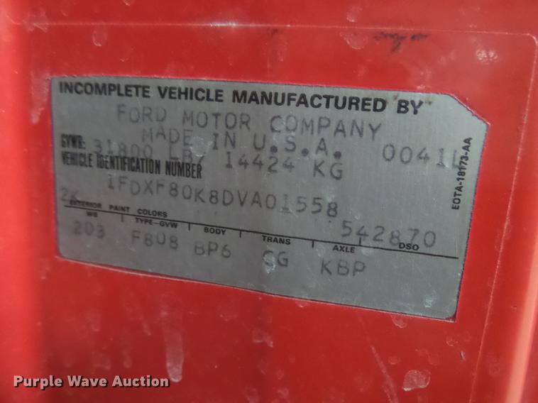 image for item DX9164 1983 Ford F800 fire truck