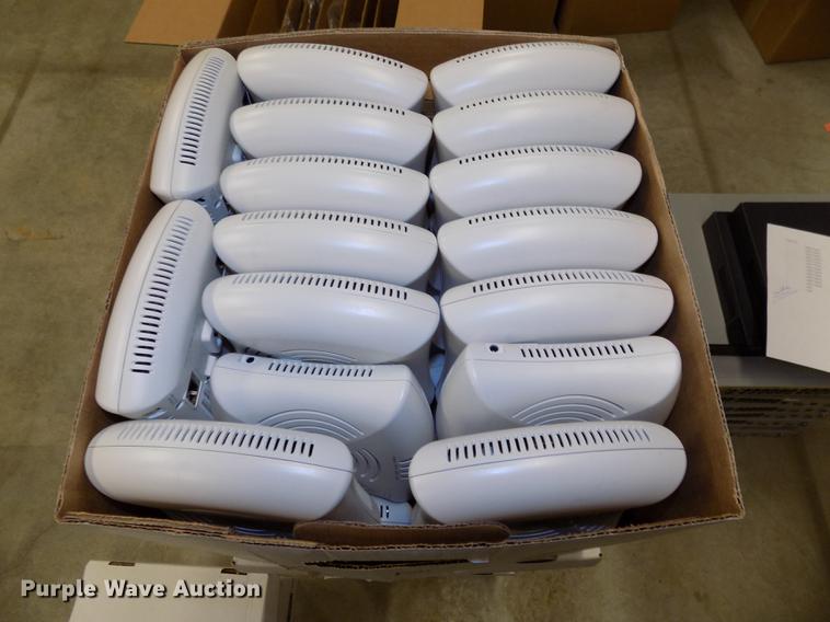image for item DZ9672 (4) Aruba wireless access points