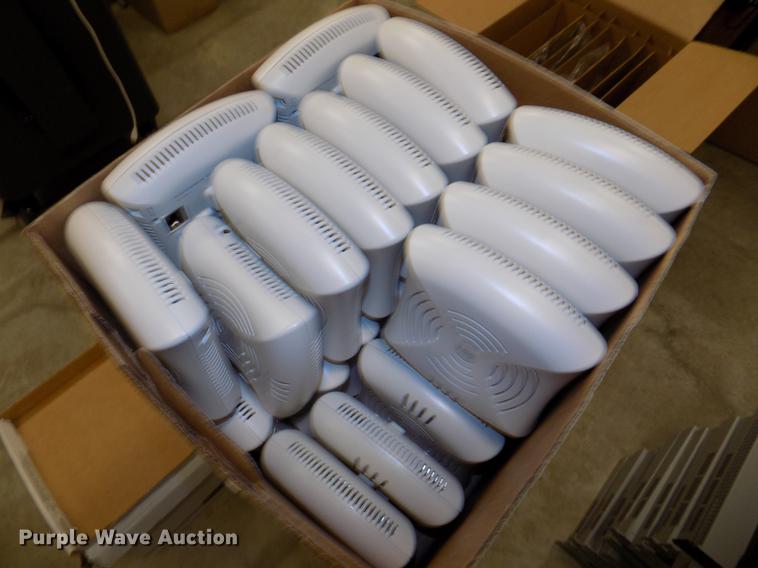 image for item DZ9672 (4) Aruba wireless access points