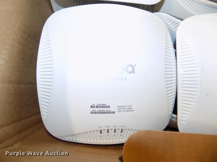 image for item DZ9672 (4) Aruba wireless access points