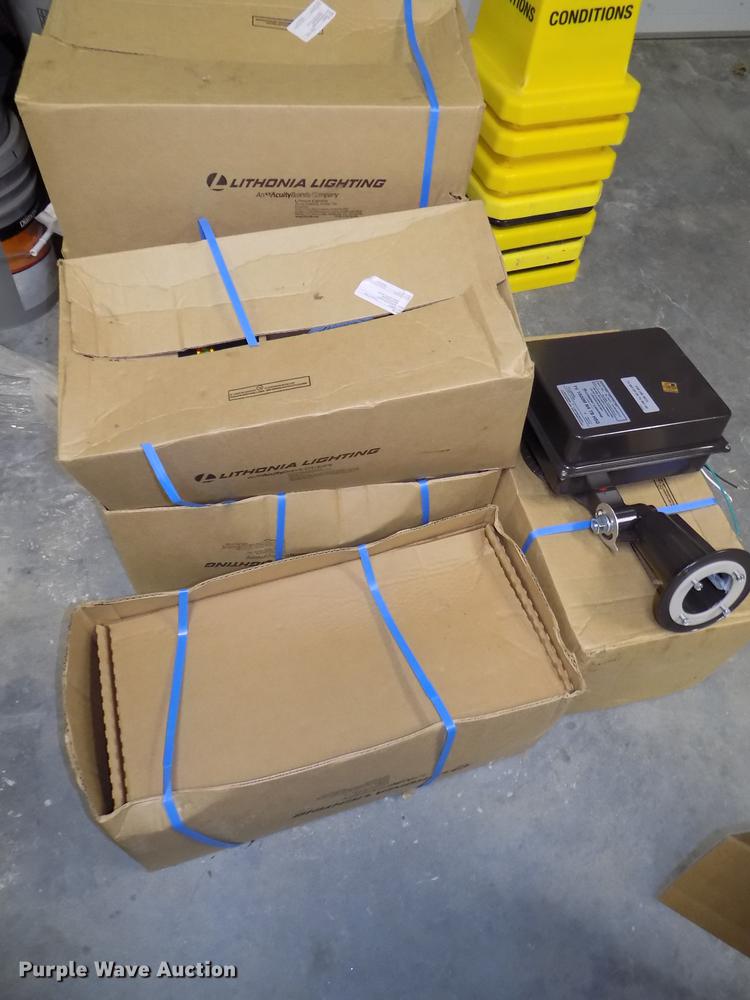 image for item DZ9674 Metal halide lights