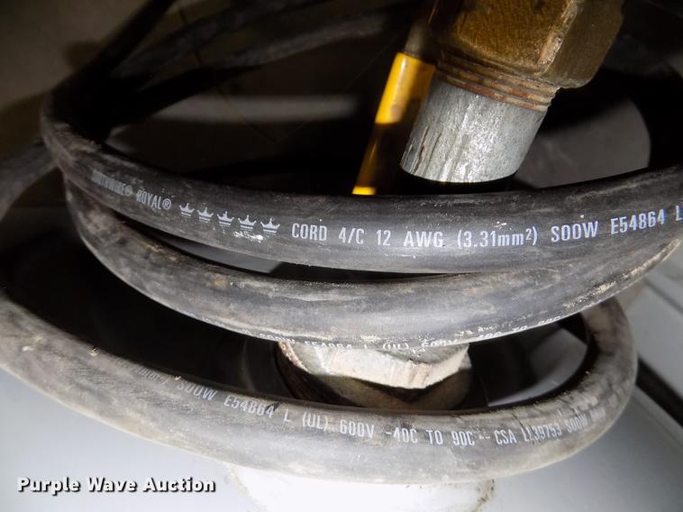 image for item DZ9676 Quincy 325 air compressor