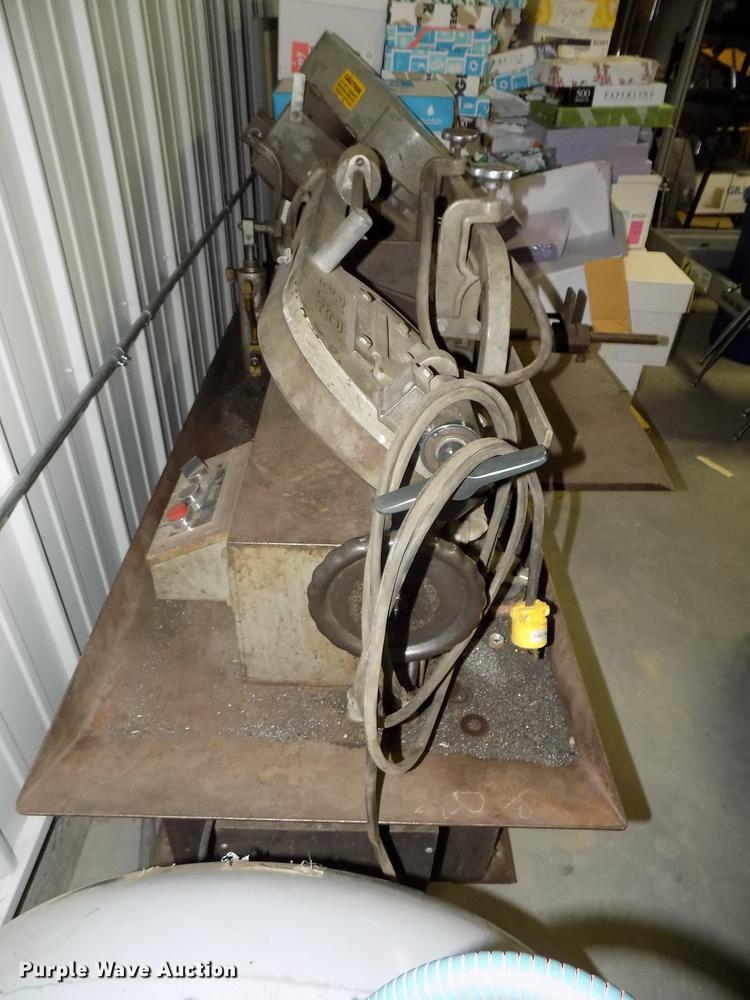 image for item DZ9677 Wellsaw 613 bandsaw