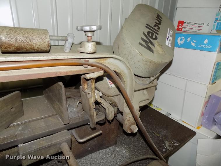image for item DZ9677 Wellsaw 613 bandsaw