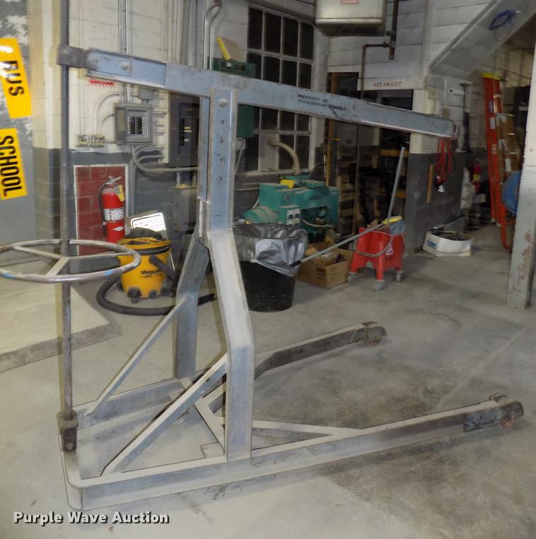 image for item DZ9678 Engine hoist