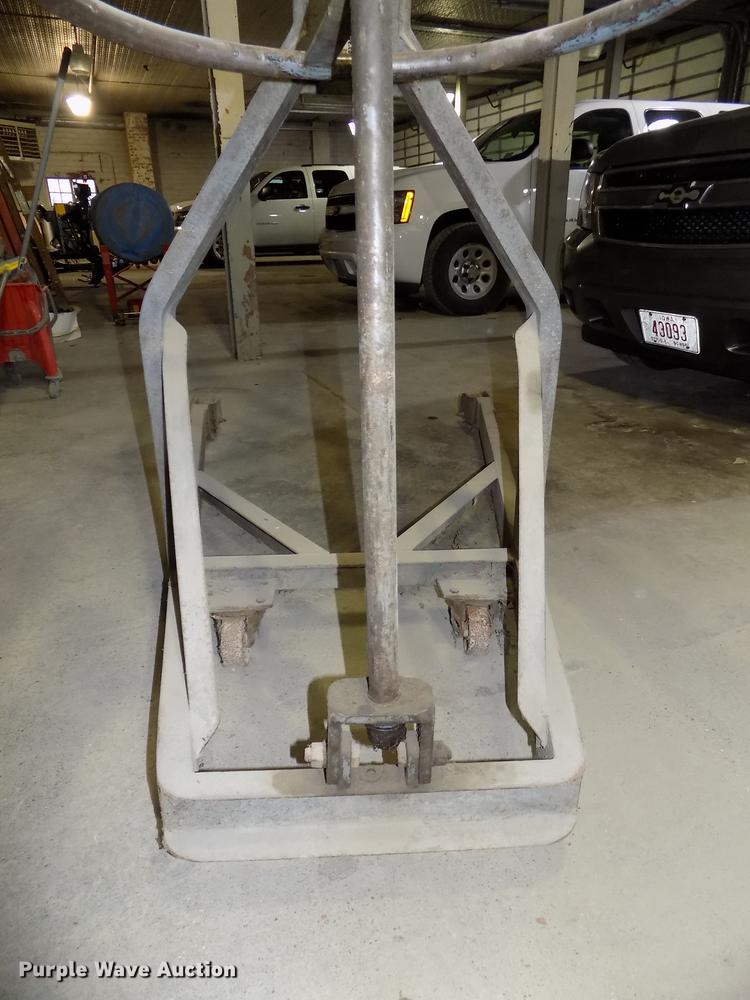 image for item DZ9678 Engine hoist