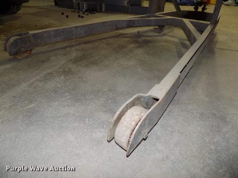 image for item DZ9678 Engine hoist