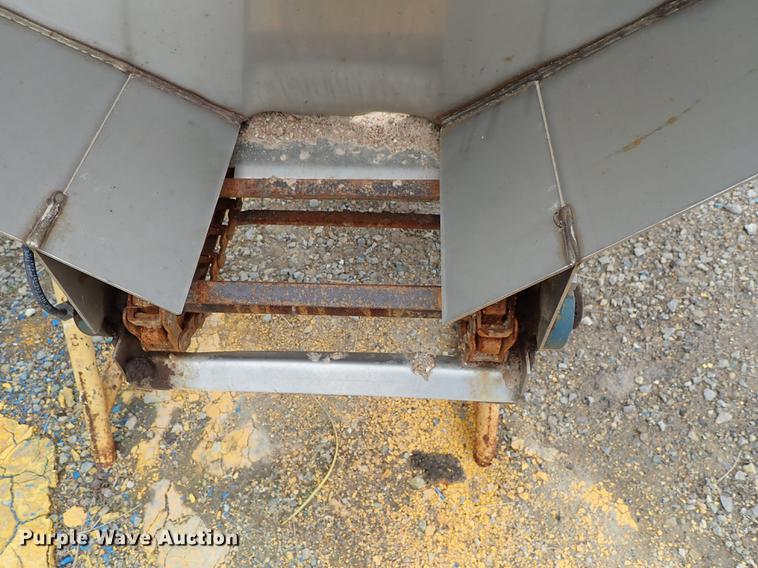 image for item EH9226 Henderson 8X304SS stainless steel spreader