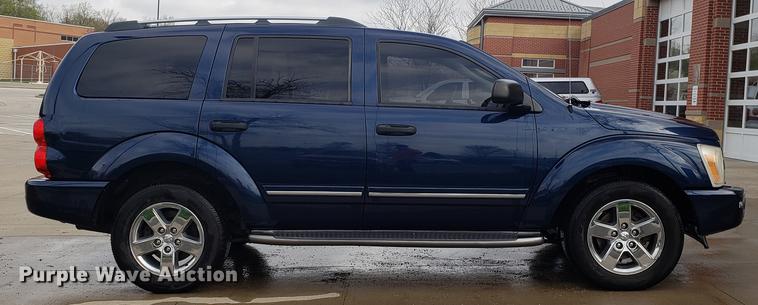 image for item EN9868 2006 Dodge Durango SUV