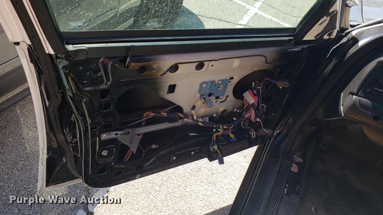 image for item EN9881 2008 Ford Crown Victoria Police Interceptor