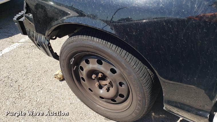 image for item EN9881 2008 Ford Crown Victoria Police Interceptor