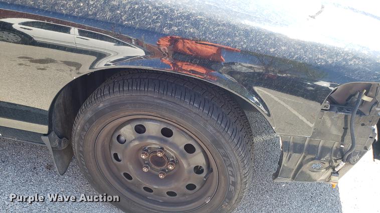 image for item EN9881 2008 Ford Crown Victoria Police Interceptor