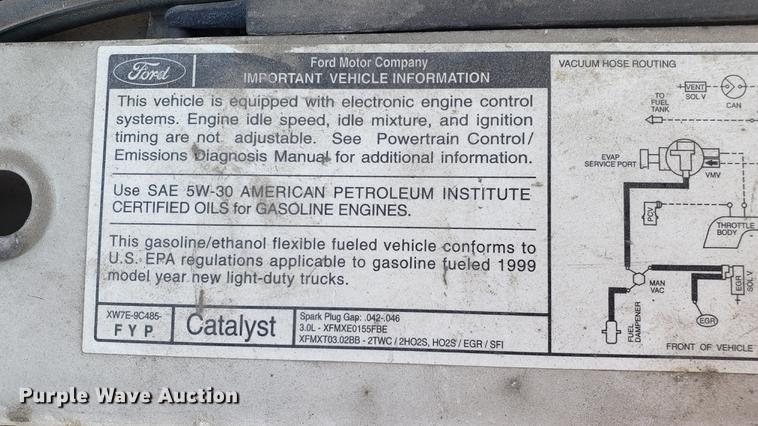 image for item EN9882 1999 Ford Ranger SuperCab pickup truck