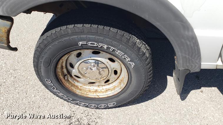 image for item EN9882 1999 Ford Ranger SuperCab pickup truck