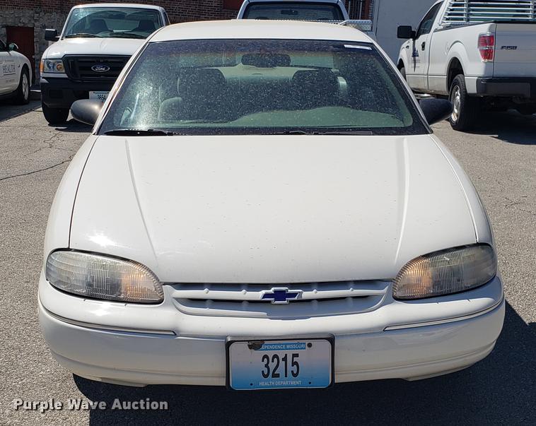 image for item EN9883 2001 Chevrolet Lumina