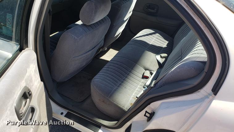 image for item EN9883 2001 Chevrolet Lumina