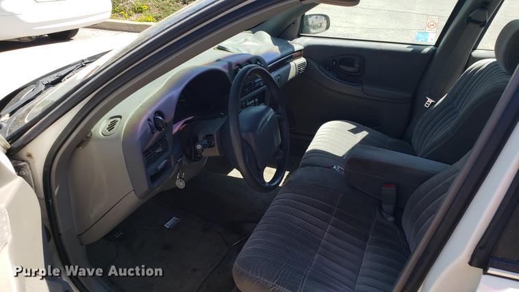 image for item EN9883 2001 Chevrolet Lumina