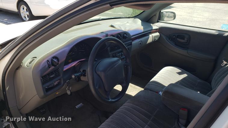 image for item EN9883 2001 Chevrolet Lumina