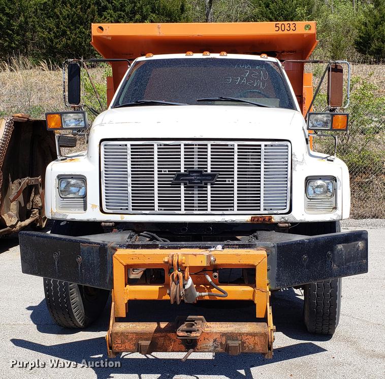 image for item EN9887 1991 Chevrolet Kodiak C6500 dump truck