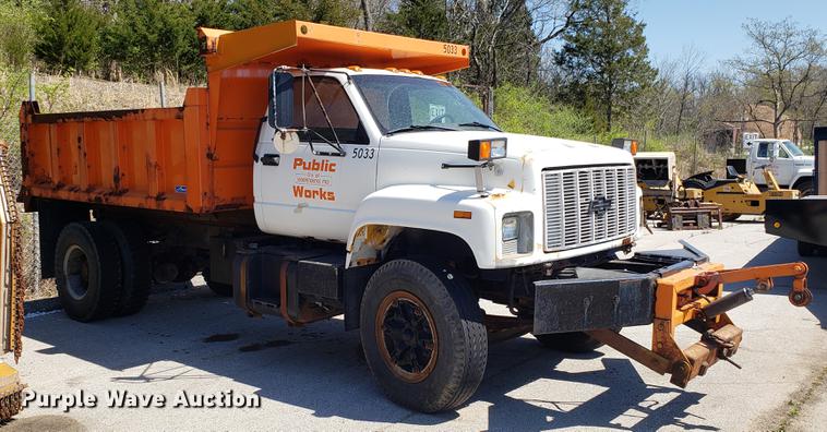 image for item EN9887 1991 Chevrolet Kodiak C6500 dump truck