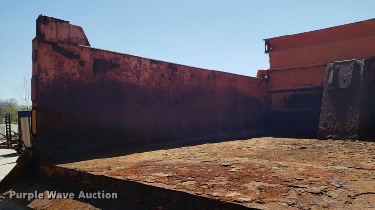 image for item EN9887 1991 Chevrolet Kodiak C6500 dump truck