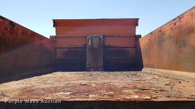 image for item EN9887 1991 Chevrolet Kodiak C6500 dump truck