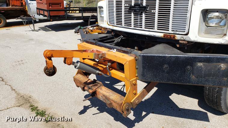 image for item EN9887 1991 Chevrolet Kodiak C6500 dump truck