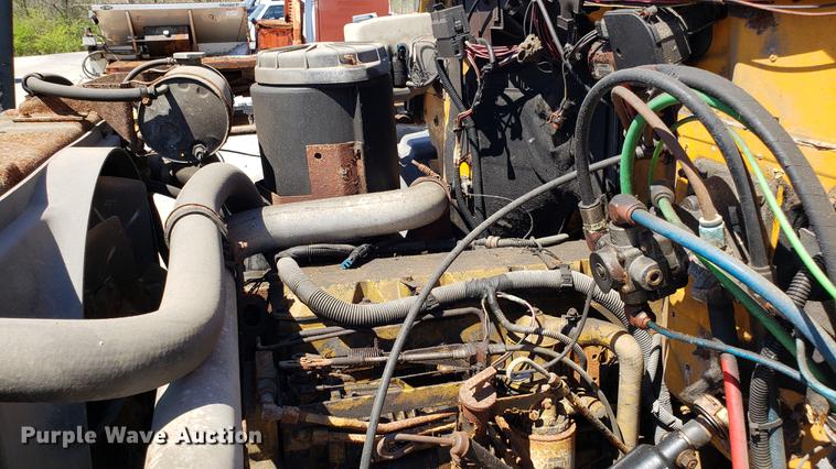 image for item EN9887 1991 Chevrolet Kodiak C6500 dump truck