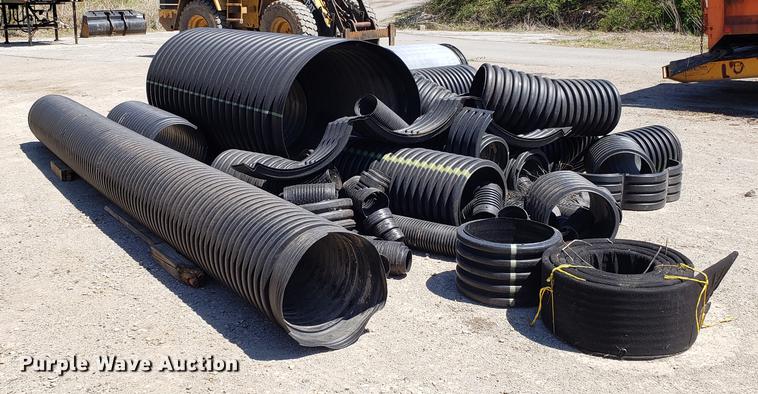 image for item EN9892 Pipe