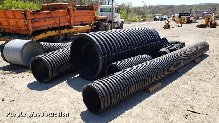 image for item EN9892 Pipe