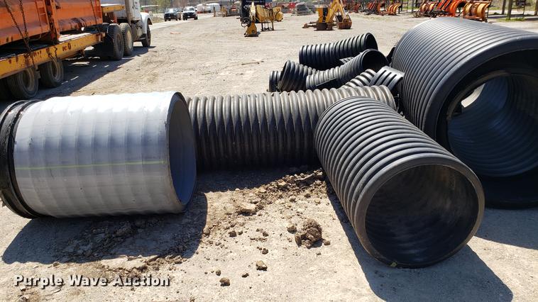 image for item EN9892 Pipe