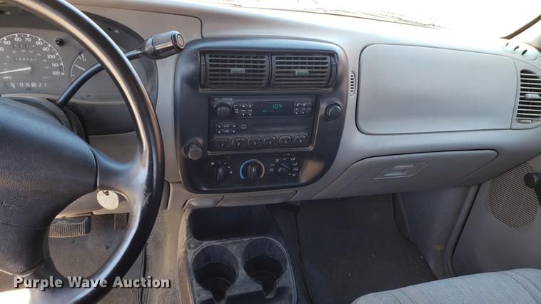 image for item EN9895 1997 Ford Ranger SuperCab pickup truck