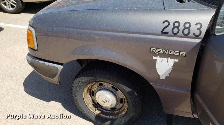 image for item EN9895 1997 Ford Ranger SuperCab pickup truck