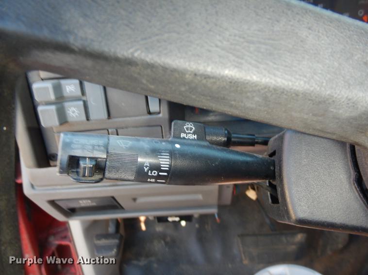 image for item EZ9752 1993 Chevrolet Suburban C2500 SUV